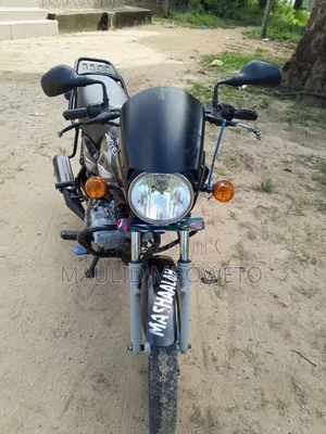 Bajaj Boxer 125 2024 Black