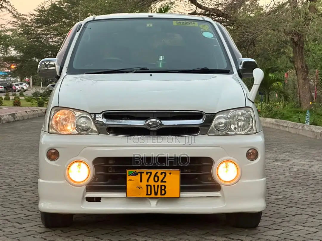 Daihatsu Terios Automatic 2003 White