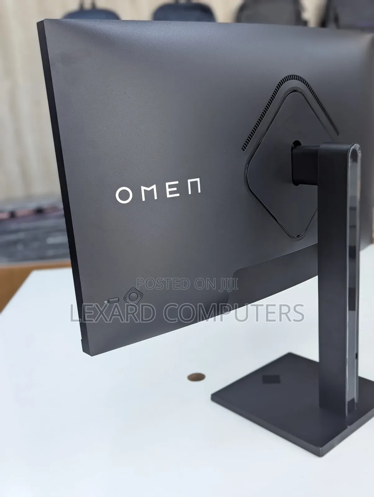 Omen Monitor