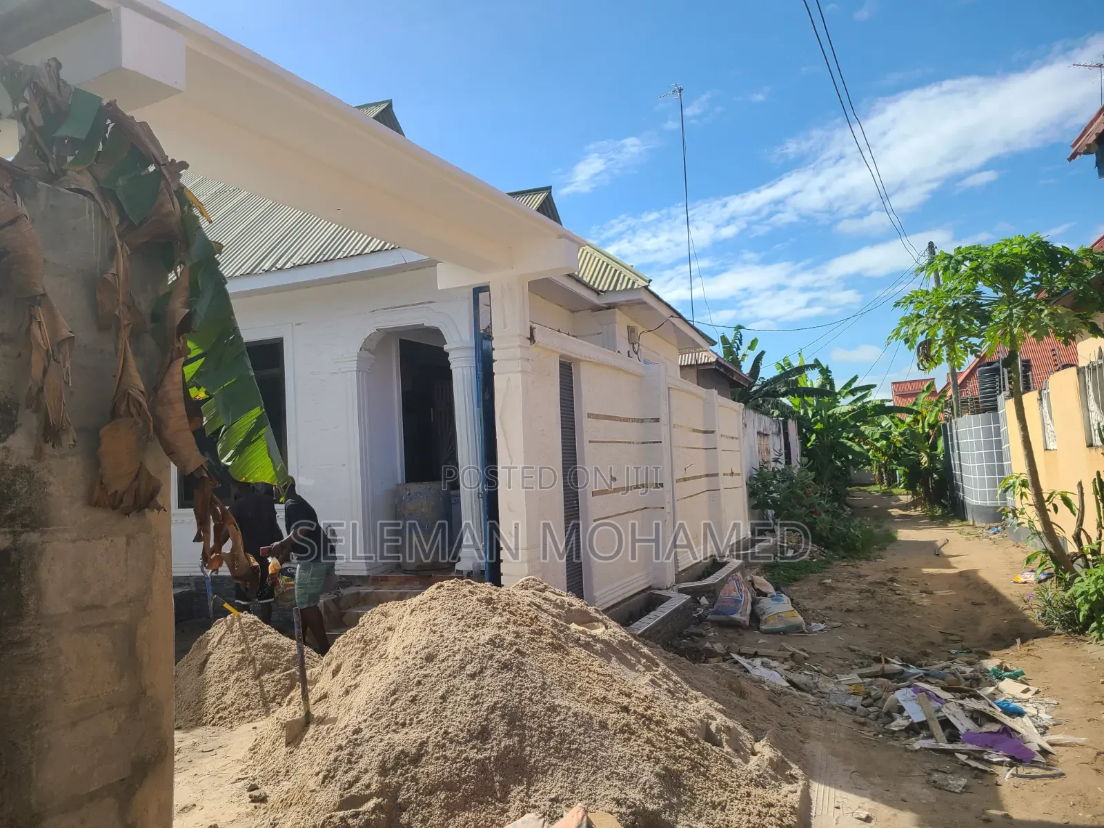 Furnished 4bdrm House in Biriani Real Estate, Chamazi for sale