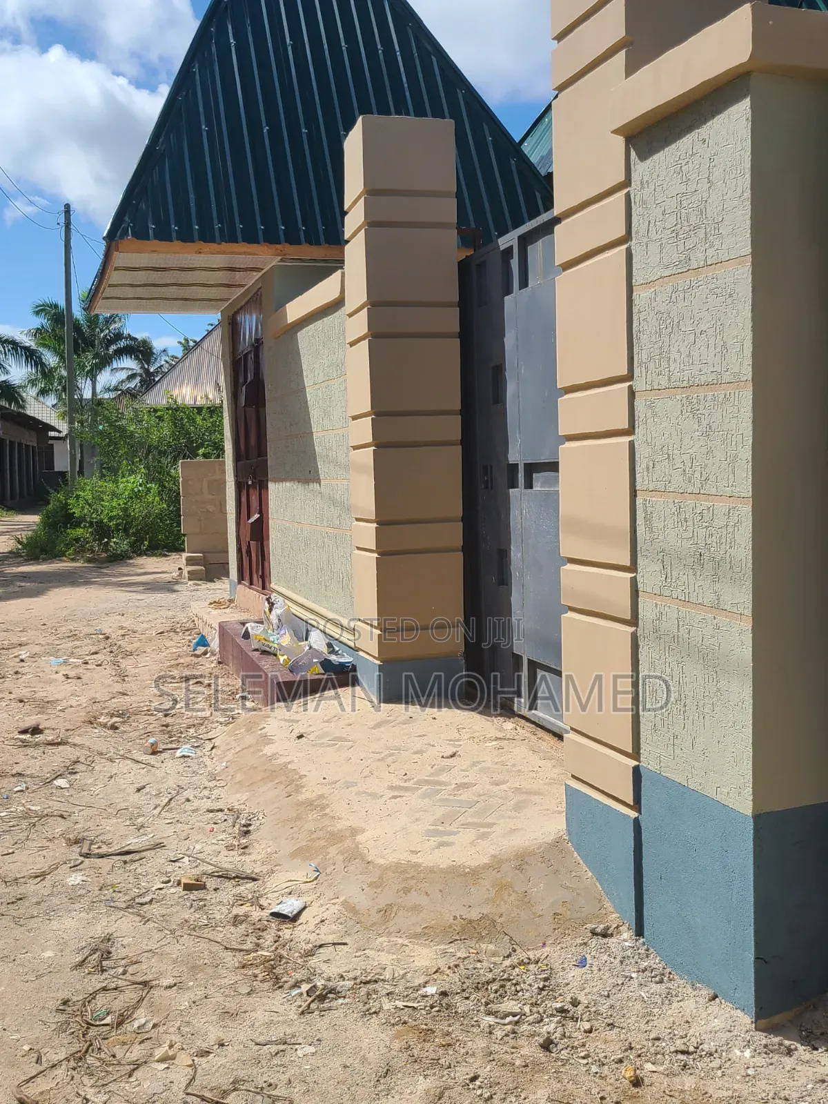 Furnished 3bdrm House in Biriani Real Estate, Chamazi for sale