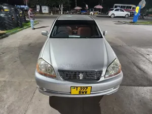 Toyota Mark II 2004 Silver
