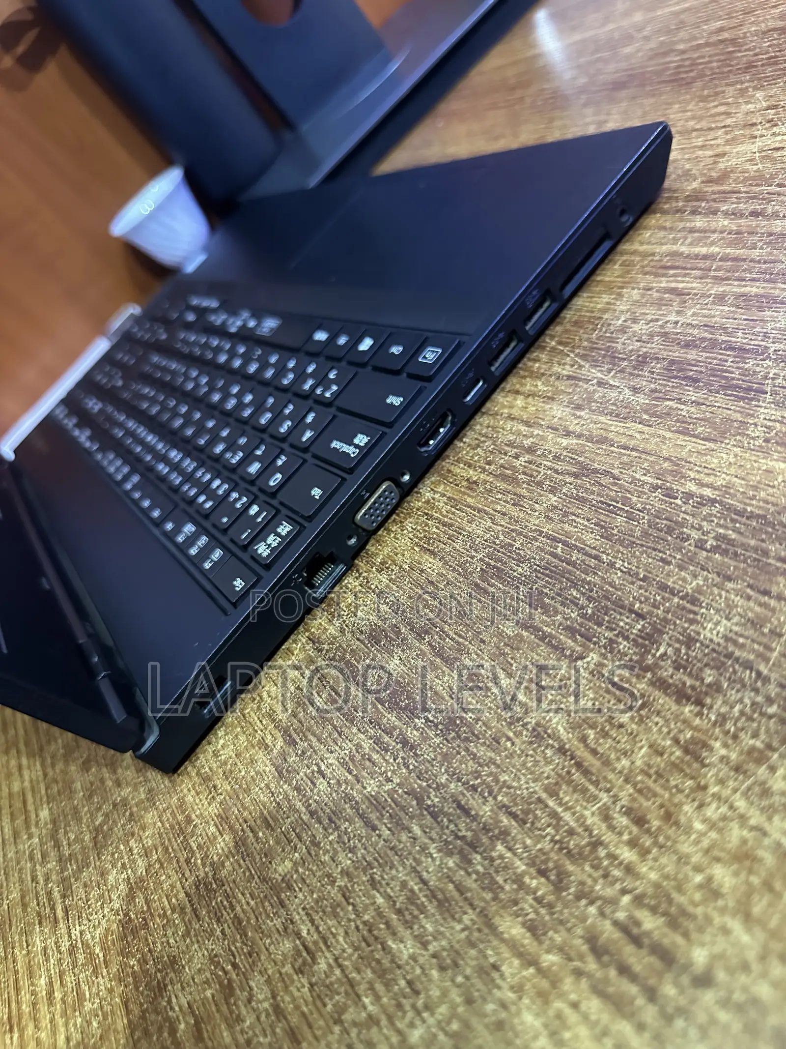Laptop NEC N22A 8GB Intel Core i5 SSD 256GB