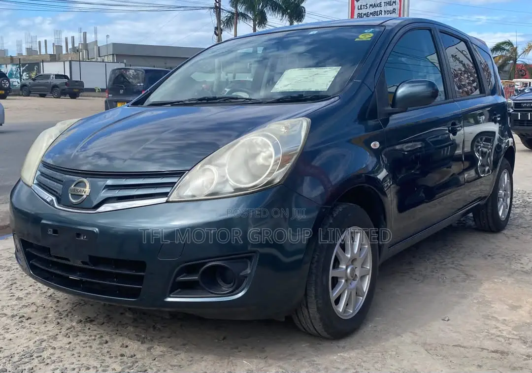 Nissan Note 2012 Blue
