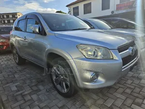 Toyota RAV4 2008 Silver