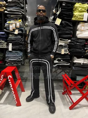 Premium TracksuitBei: TSH 90,000/=