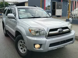 Toyota Hilux Surf 2.7 SSR 2009 Silver