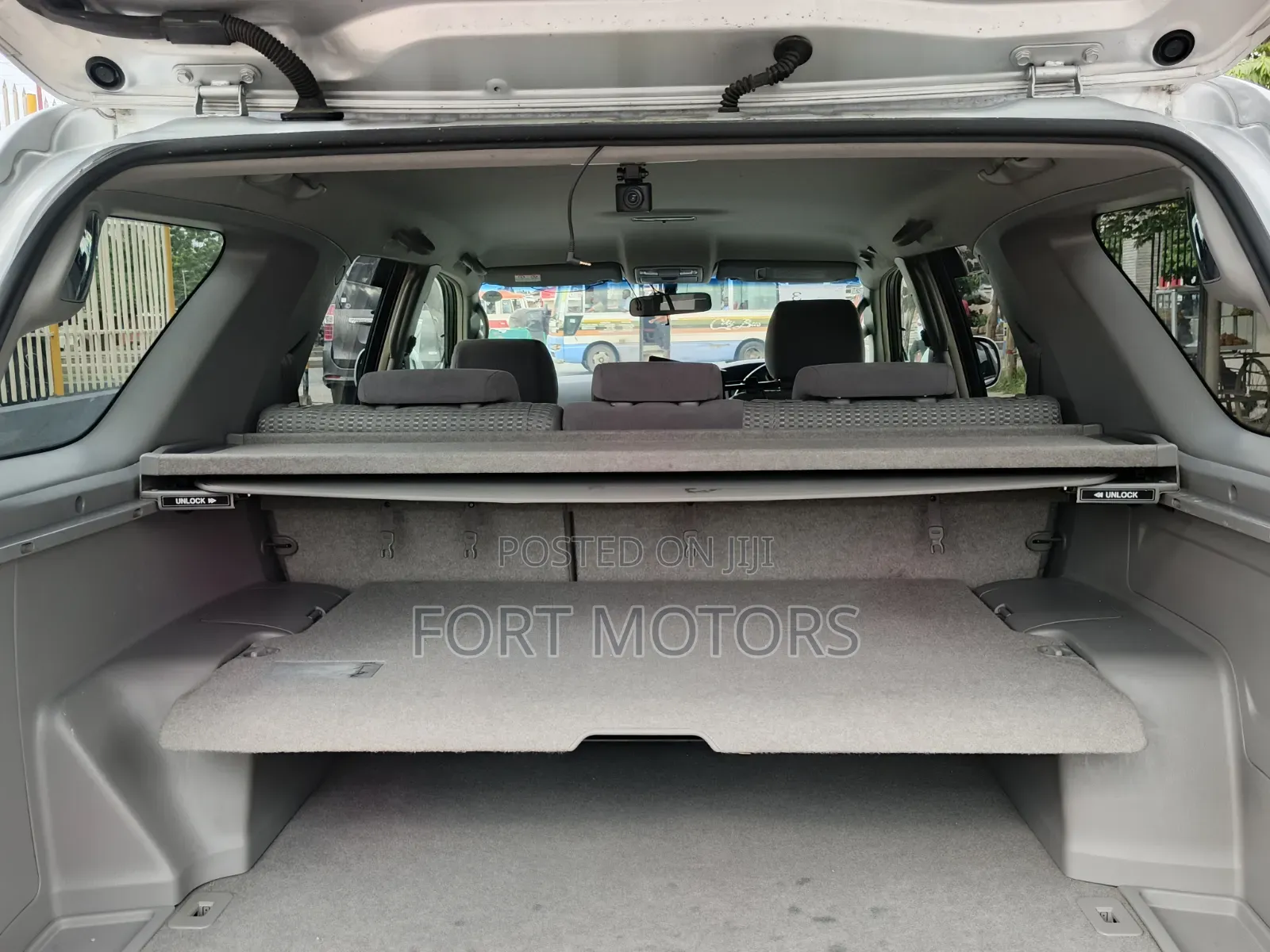 Toyota Hilux Surf 2.7 SSR 2009 Silver