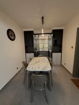 3bdrm Apartment in Oyster Bay for rent