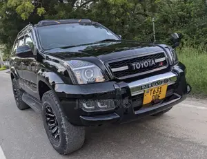 Toyota Land Cruiser Prado 2006 Black