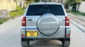 Toyota RAV4 2006 Silver