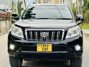 Toyota Land Cruiser Prado 2012 Black