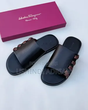Feragamo Zara Leather Shoes