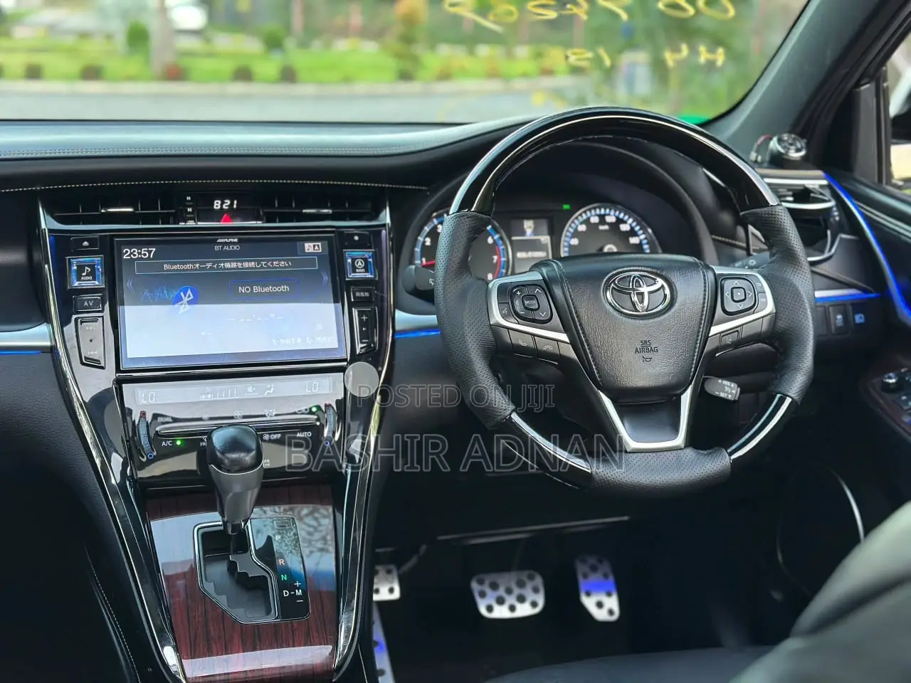 Toyota Harrier 2.0 2016 White