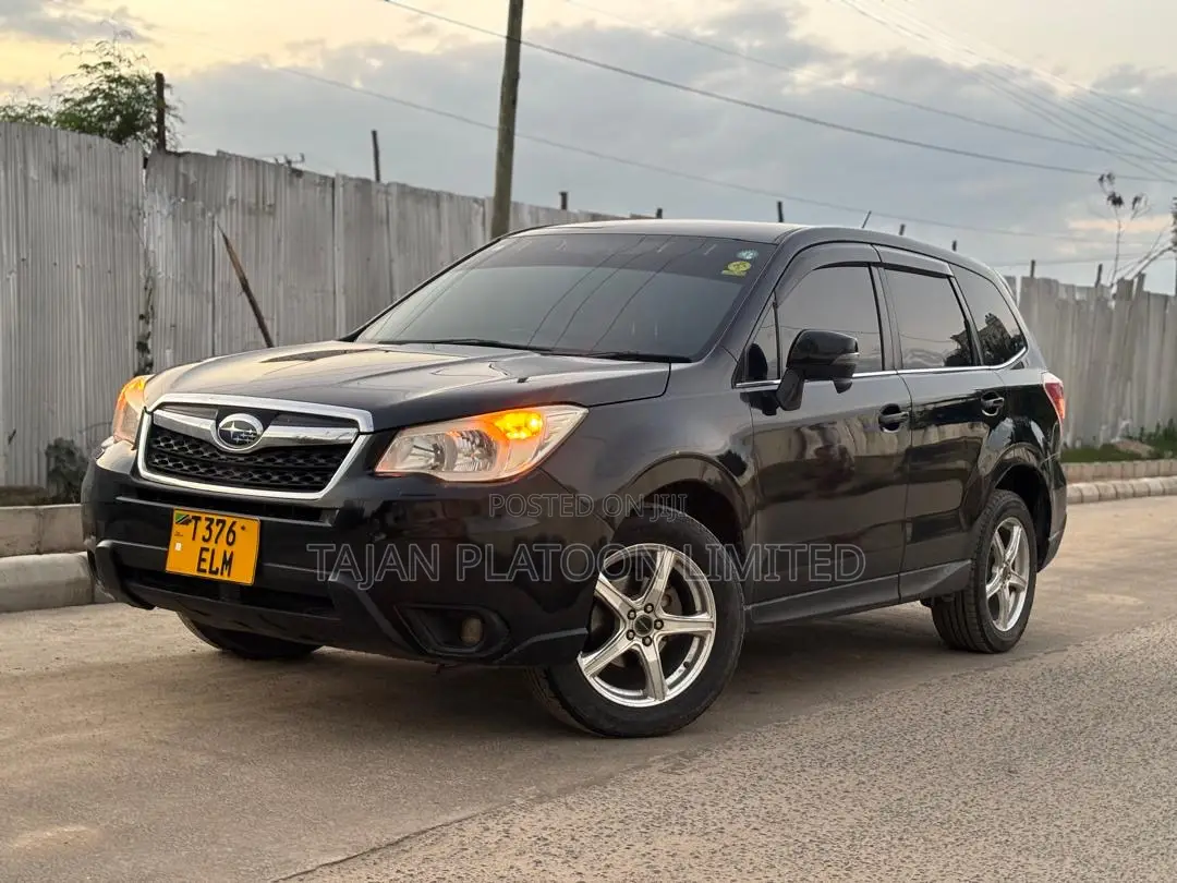 Subaru Forester 2013 Black
