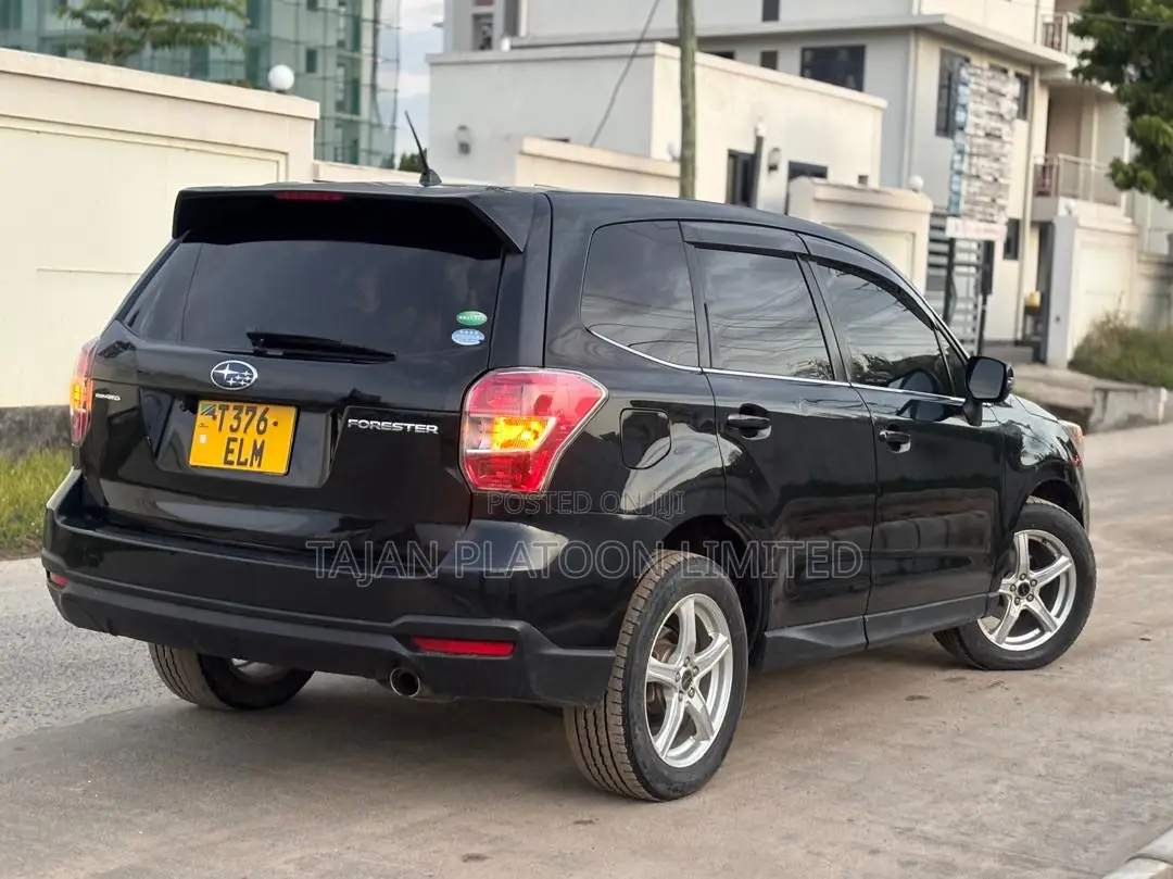 Subaru Forester 2013 Black