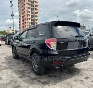 Subaru Forester 2008 Black
