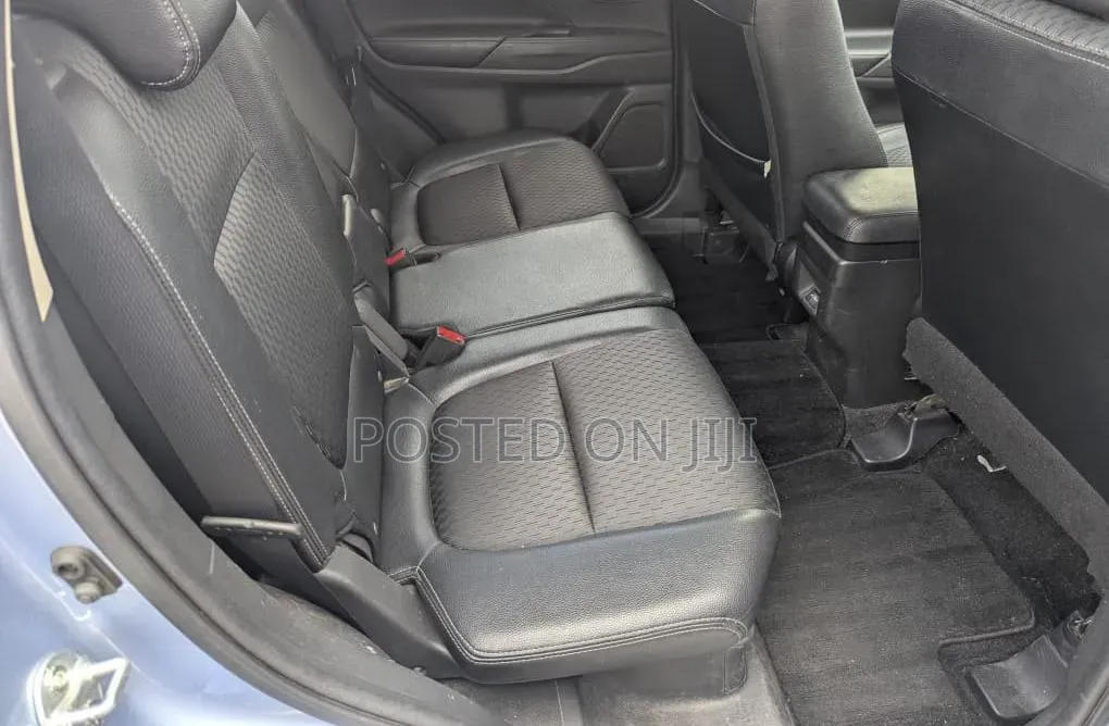 Mitsubishi Outlander 2013 Blue