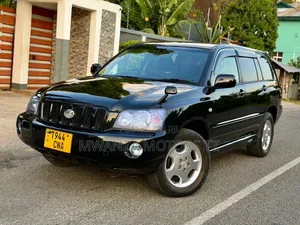 Toyota Kluger 2004 Black