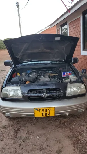 Suzuki Grand Vitara 2005 Black