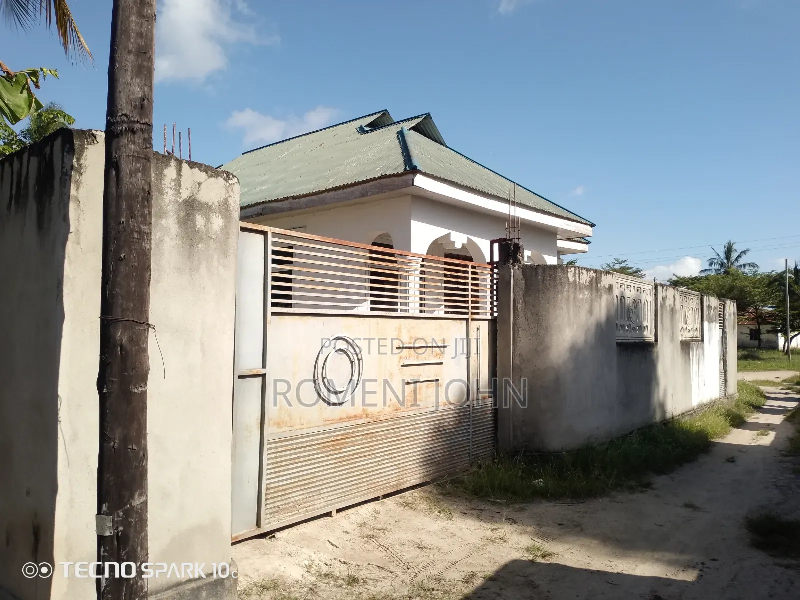 3bdrm House in Tanzania Daresalaam, Ilala for sale