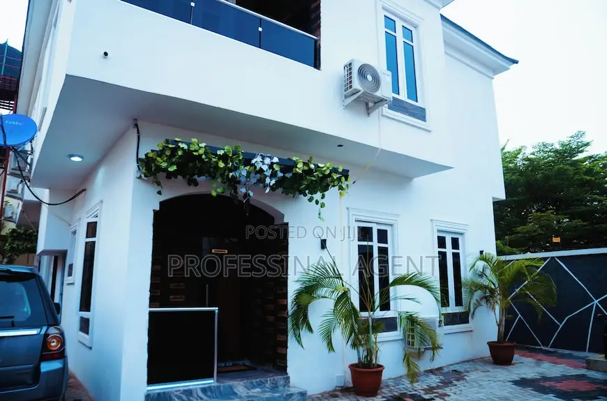 3bdrm Apartment in Msasani Barbeceu, Kinondoni for rent