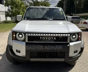 Toyota Land Cruiser LC250 2024 White