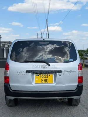 Toyota Probox 2016 Silver