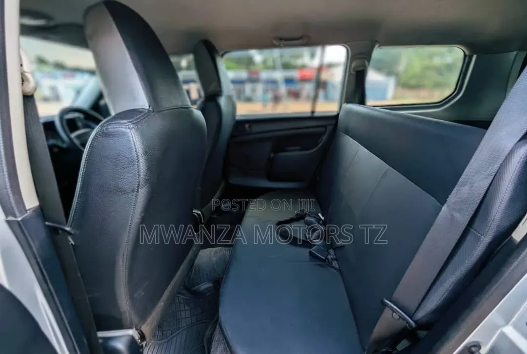 Toyota Probox 2016 Silver