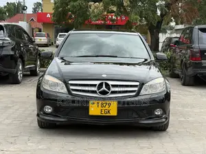 Mercedes-Benz C200 2009 Black