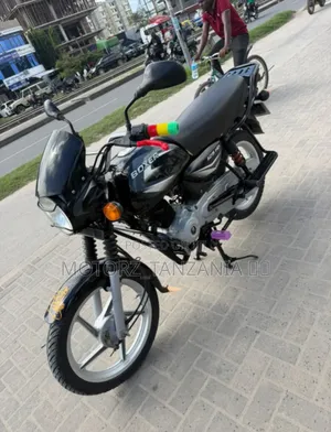 Bajaj Boxer 125 2024 Black