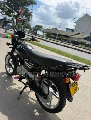 Bajaj Boxer 125 2024 Black