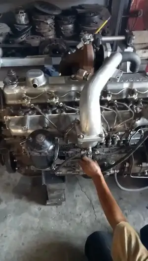 Fuso Engine 6d16 Howo 371