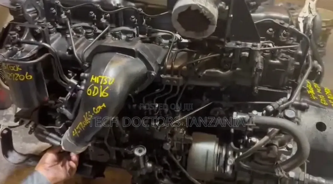 Fuso Engine 6d16 Howo 371