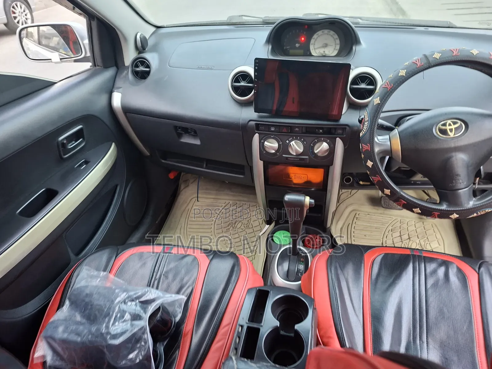 Toyota IST 2004 Silver