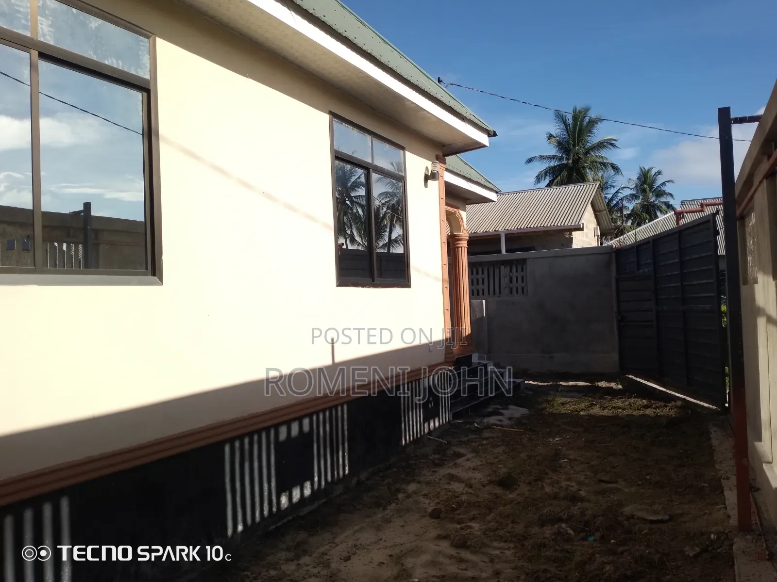 3bdrm House in Tanzania Daresalaam, Ilala for sale
