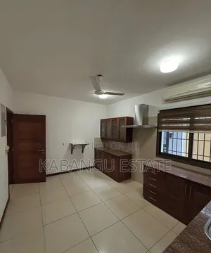 4bdrm Villa in Oysterbay for rent