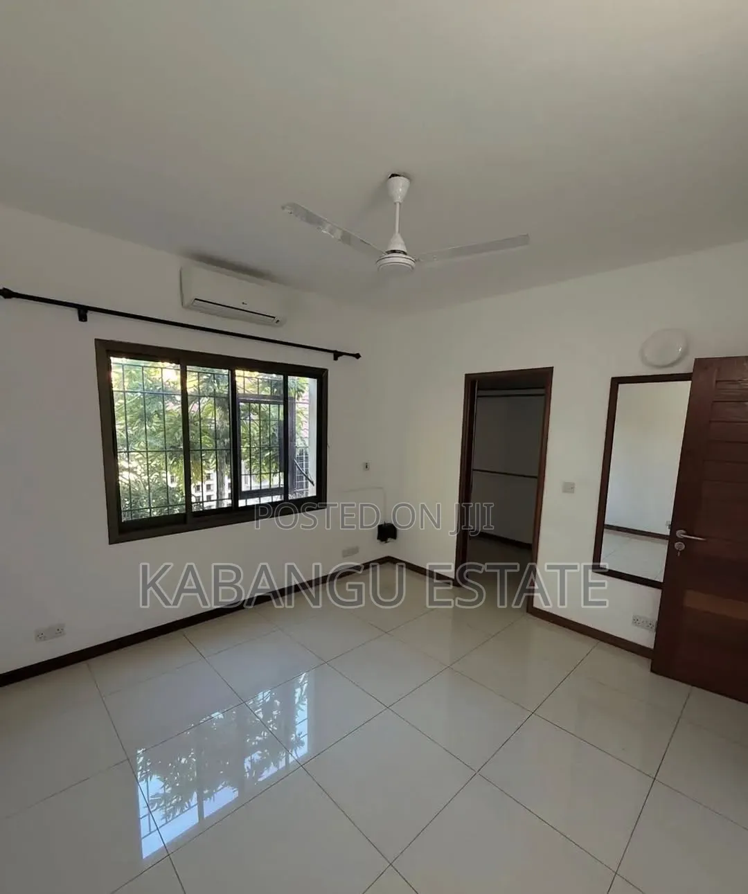 4bdrm Villa in Oysterbay for rent