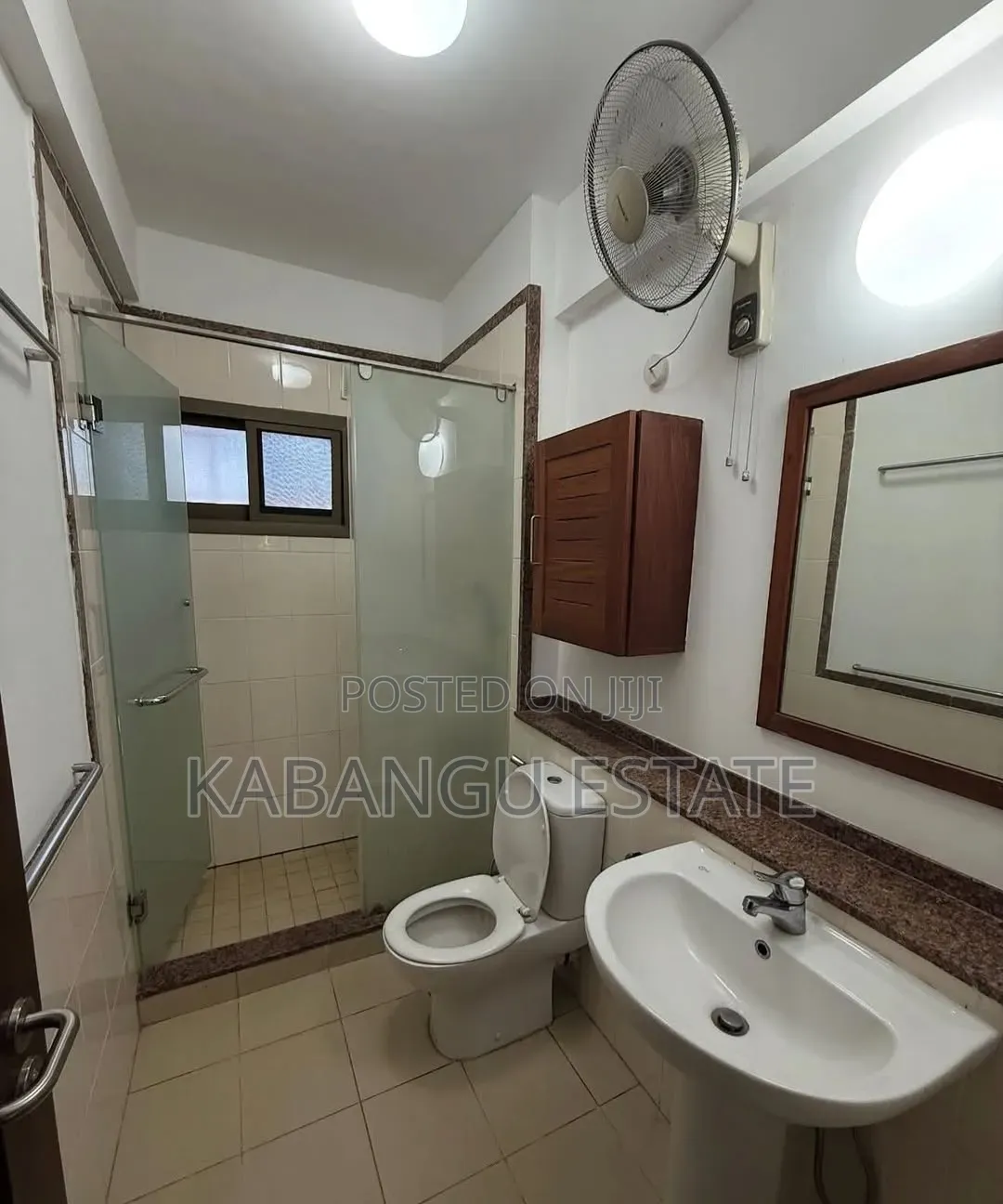 4bdrm Villa in Oysterbay for rent