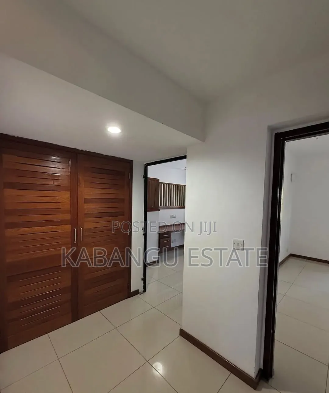 4bdrm Villa in Oysterbay for rent