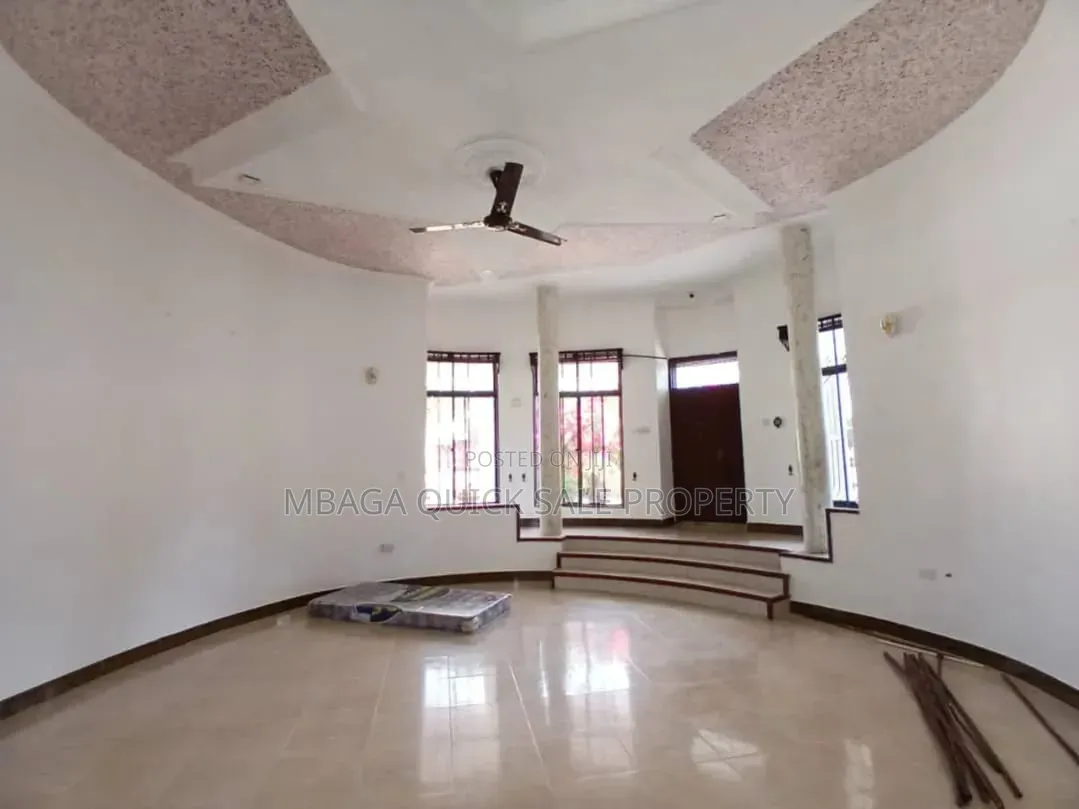 3bdrm House in Kimara Temboni for rent