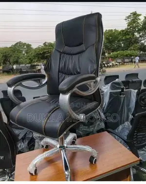 Kiti Cha Mabos Harafu Pendwa Sana Hapa Mjini Jaman