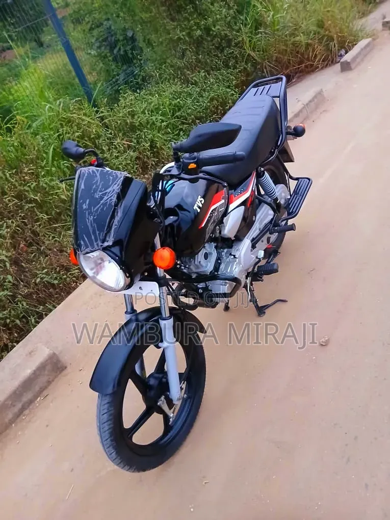 New TVS HLX 125 2025 Black