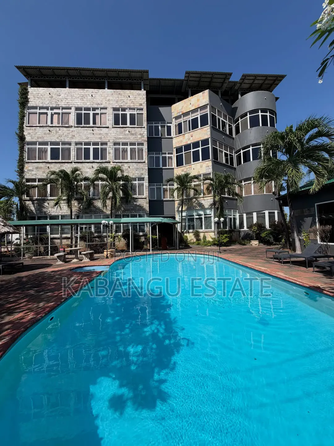 Furnished 4bdrm Apartment in Masaki for rent