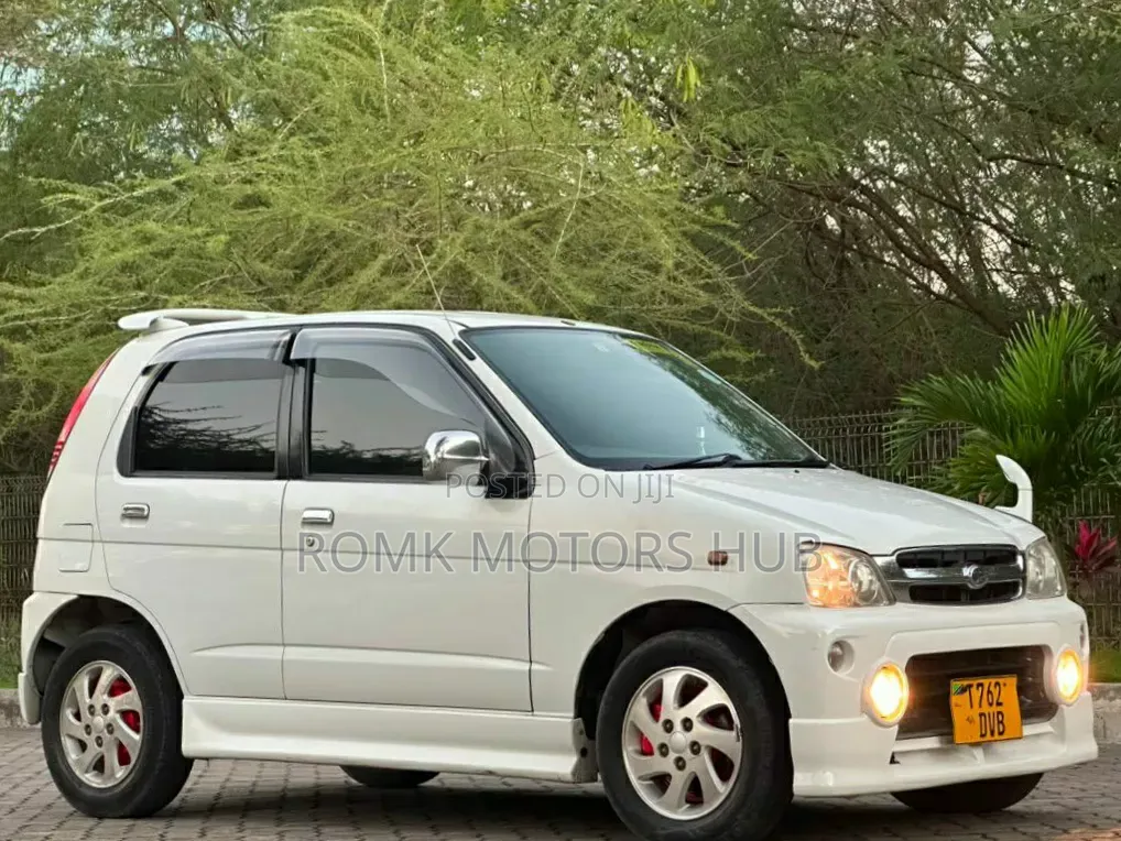 Daihatsu Terios Automatic 2003 White