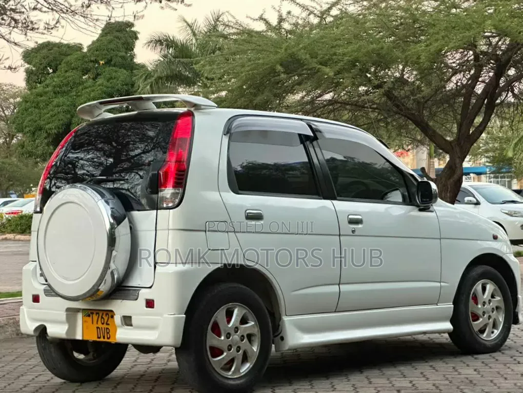 Daihatsu Terios Automatic 2003 White