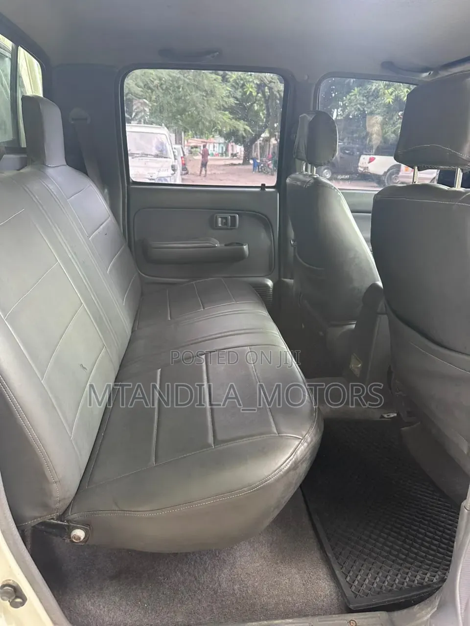 Toyota Hilux 2.5 Cab 2005 White