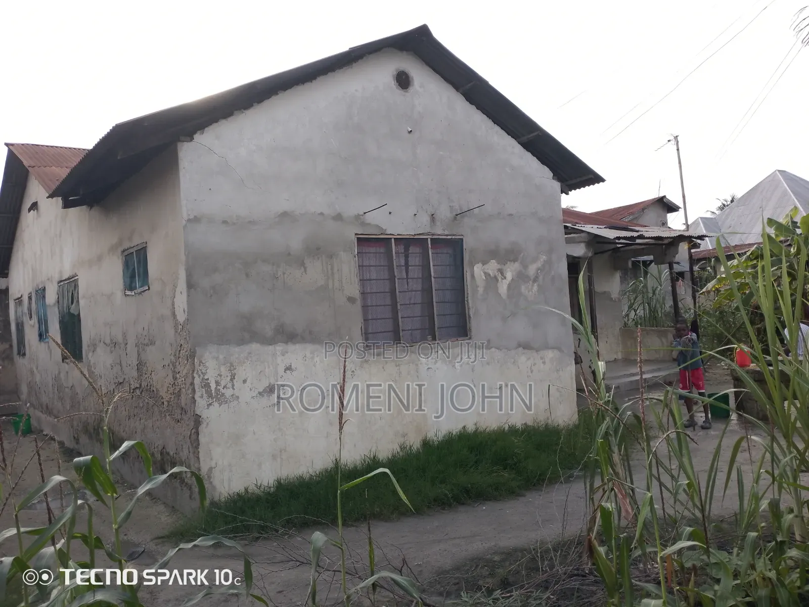 13bdrm Apartment in Tanzania Daresalaam., Ilala for sale