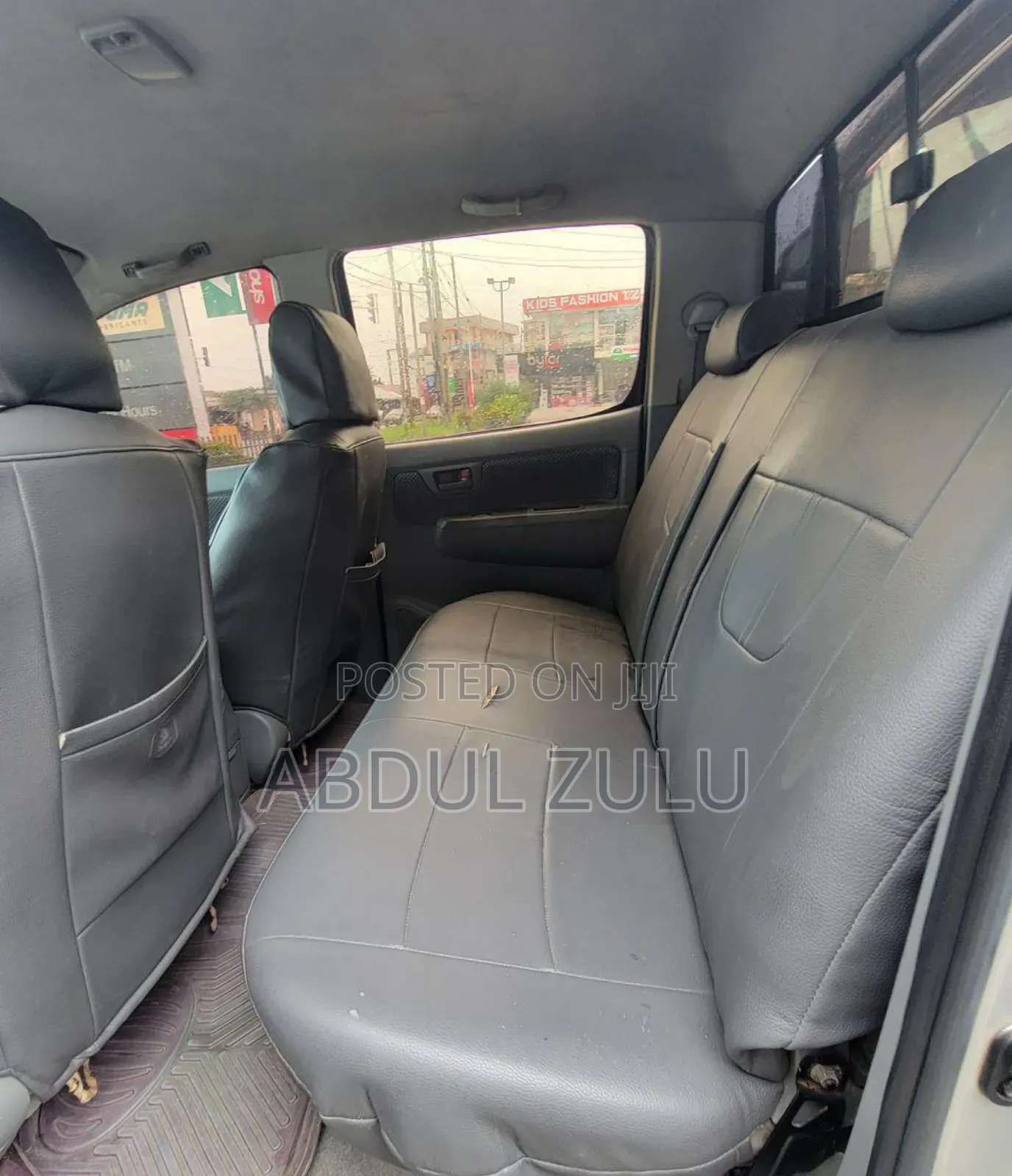 Toyota Hilux 2012 Silver