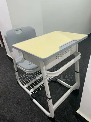 School Desk Anatumia Mpaka Mtu Mzima